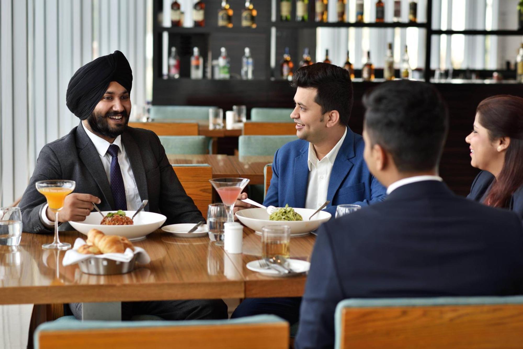 Fairfield By Marriott Bengaluru Rajajinagar Hotell Eksteriør bilde
